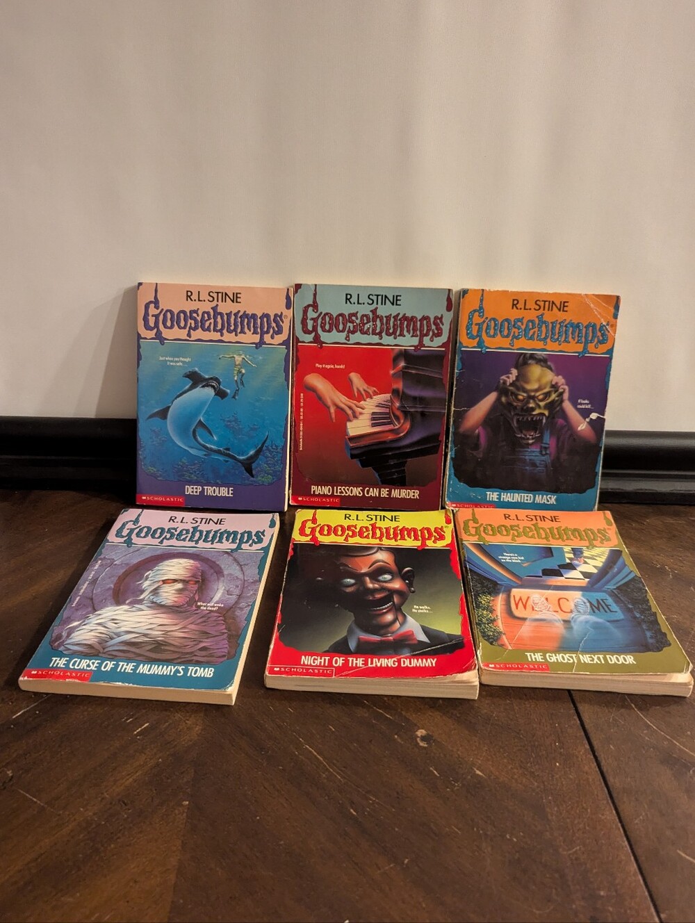 Vintage R.L.Stine Goosebumps Books